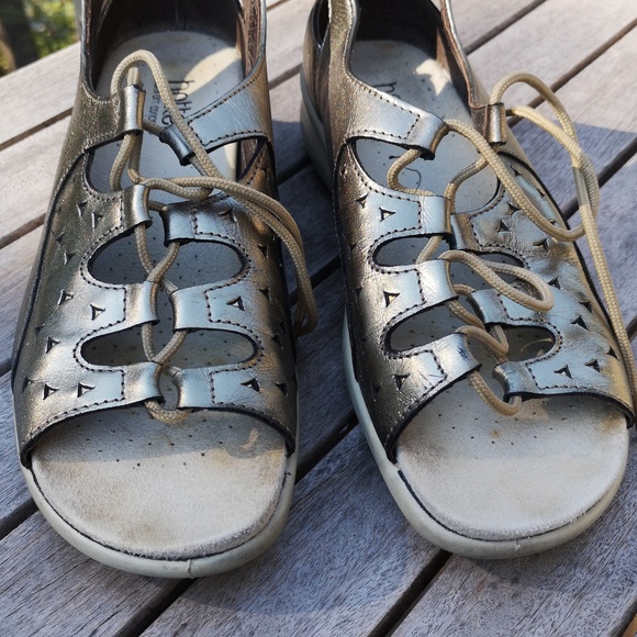 Hotter laced open-toe shoes - Picture 7 of 14